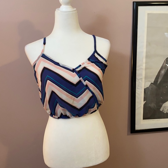 Charlotte Russe Tops - Charlotte Russe crop top💜